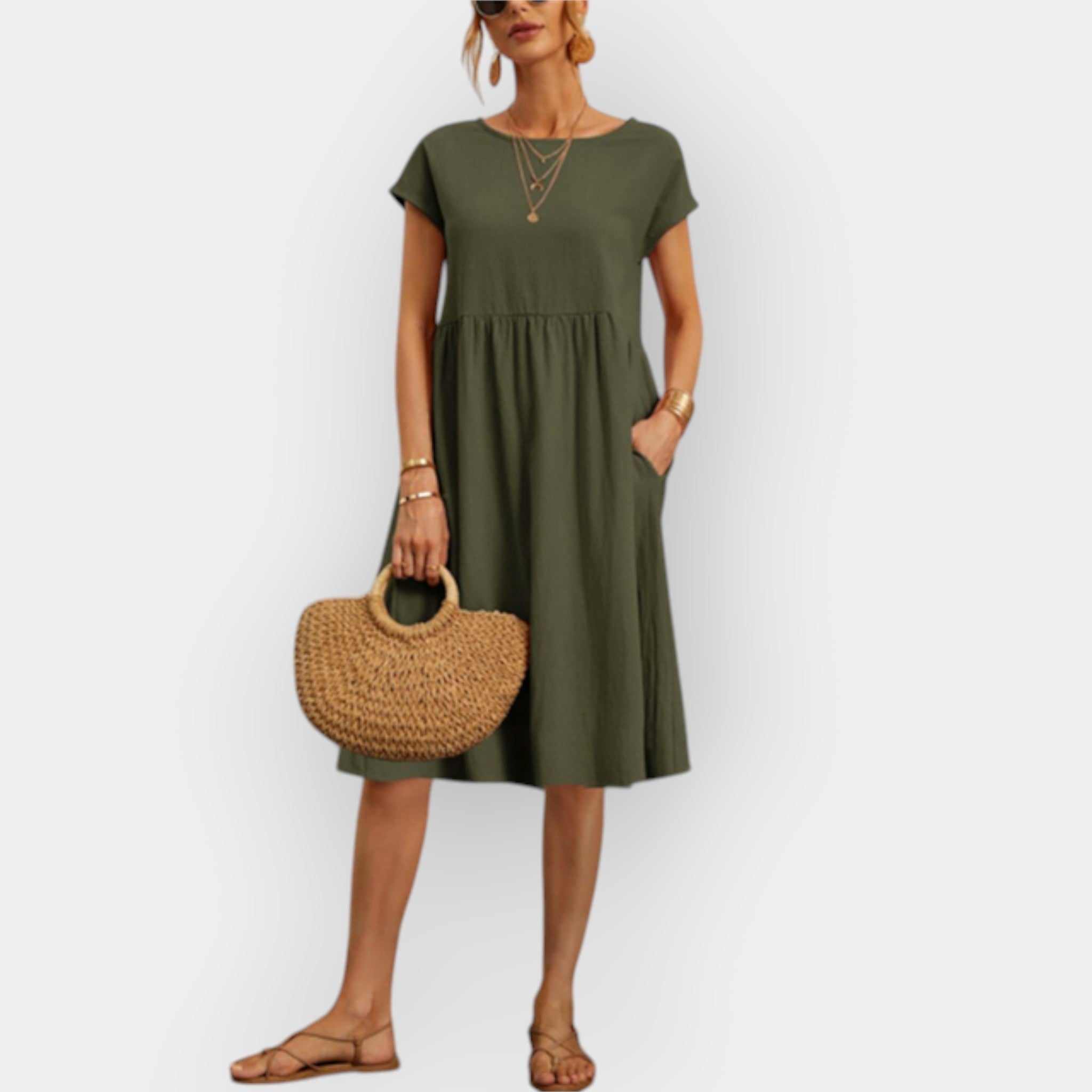 Midi šaty s jednoduchými liniemi