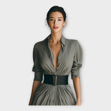 Pukamiso-kjole s tidløs elegance