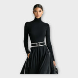 Long klobouk s minimalismem