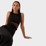 Leni | Maxi šaty zvýrazňující postavu s jemnými průstřihy a šněrováním