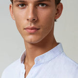 Lněná košile s bandovým límcem světle modrá