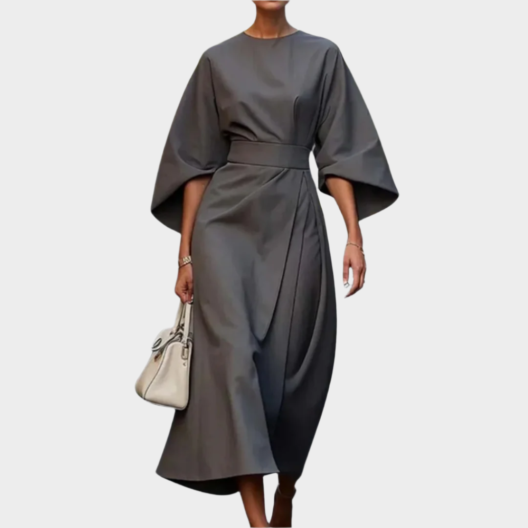 Sikato minimalistické šaty s pásem a širokými rukávy