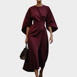 Sikato minimalistické šaty s pásem a širokými rukávy