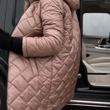 Anna | Elegantní prošívaná zimní bunda s teplou kapucí