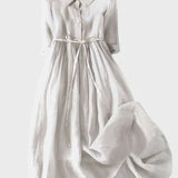 Šaty se stylovým límcem